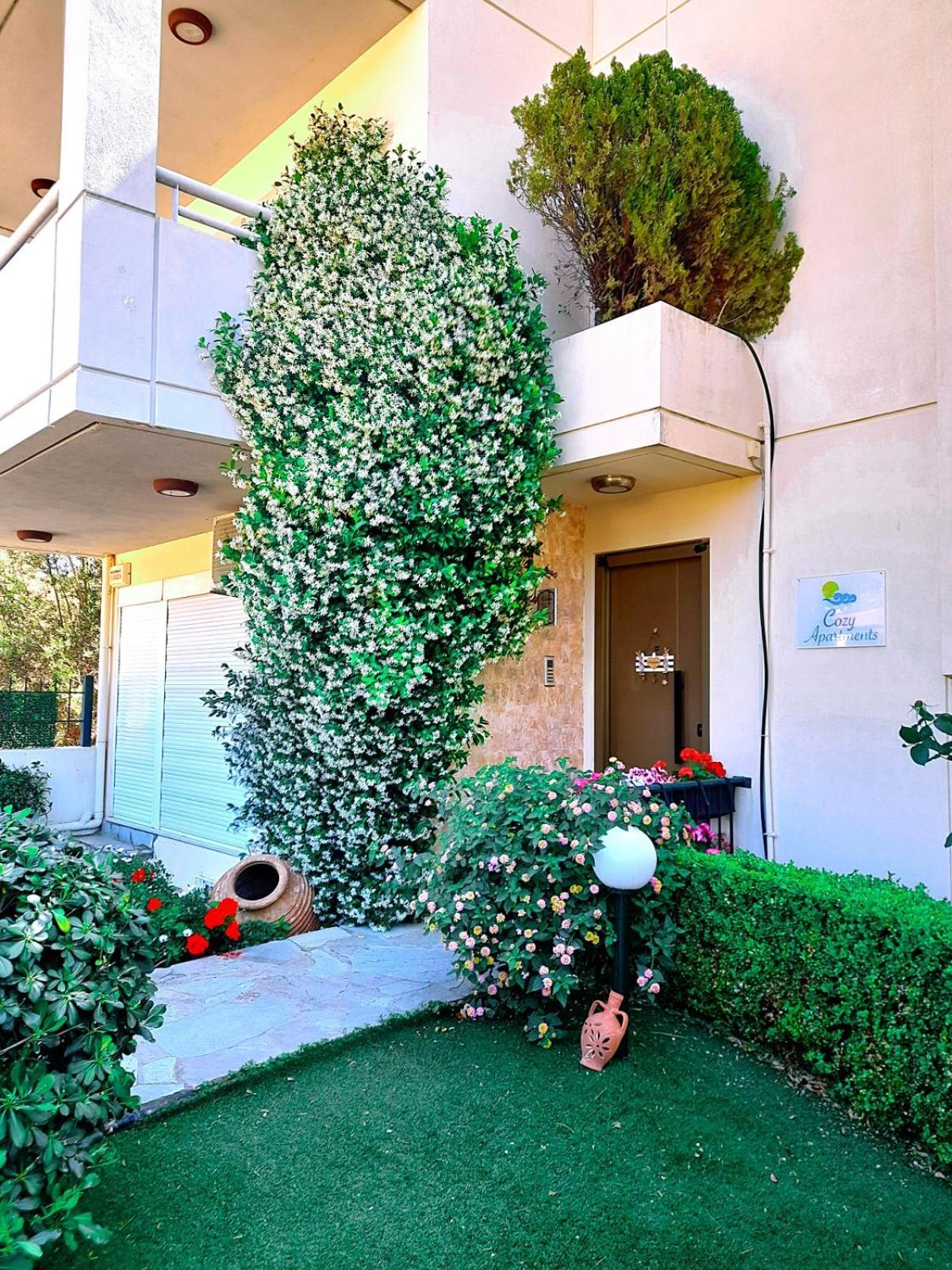 Cozy Apartments Near The Airport Artemida  Esterno foto